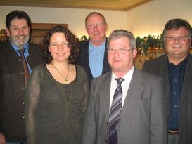 Fraktionsvorsitzende Ruth Müller und ein Teil der SPD-Kreisräte beim Jahresabschluss der Fraktion.